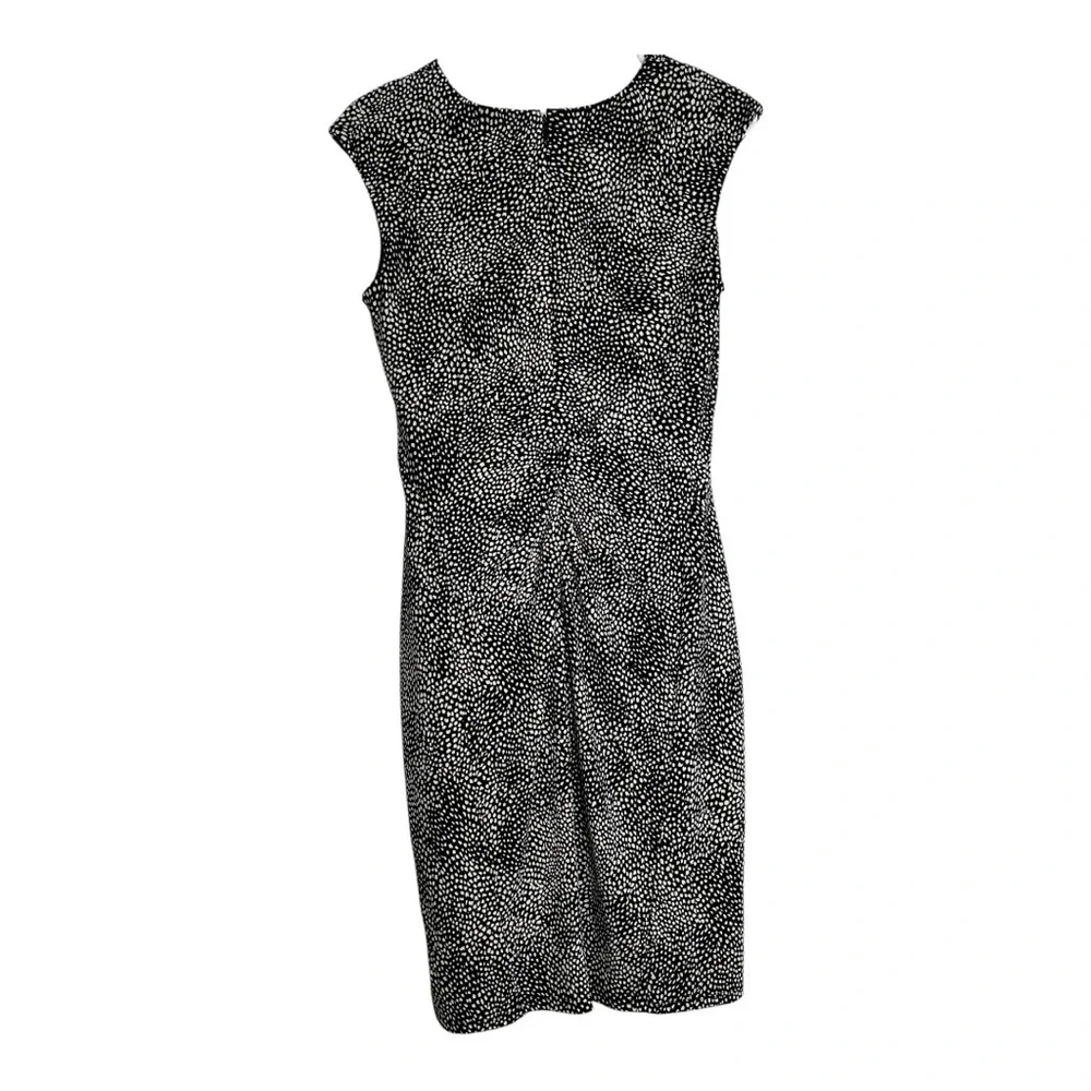 Stylish business casual Ann Taylor Black and White Dress - Picture 2 of 3